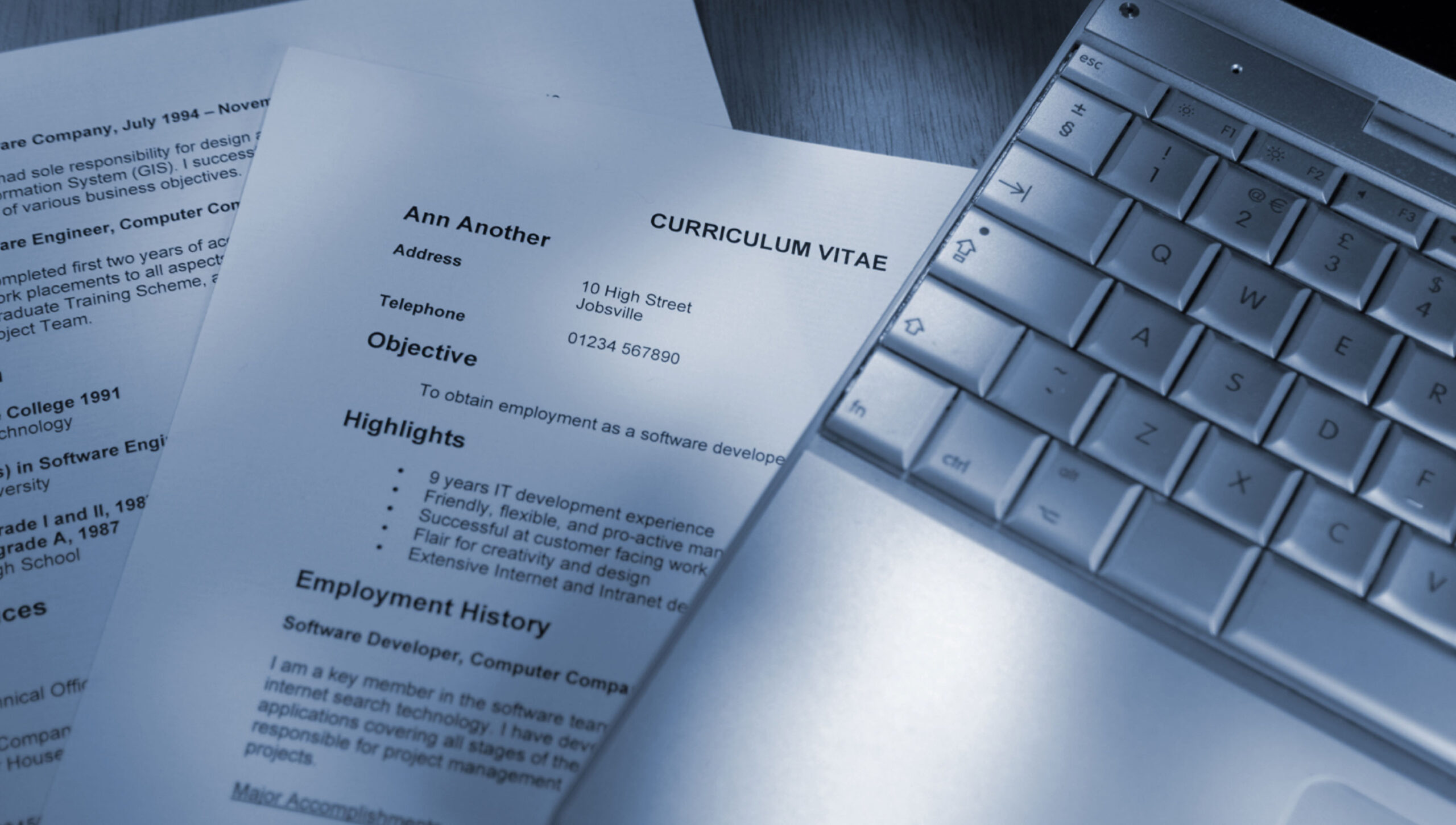 #81 Feedback e E-mails: Mercado de Trabalho, Perícia Criminal e Mais!